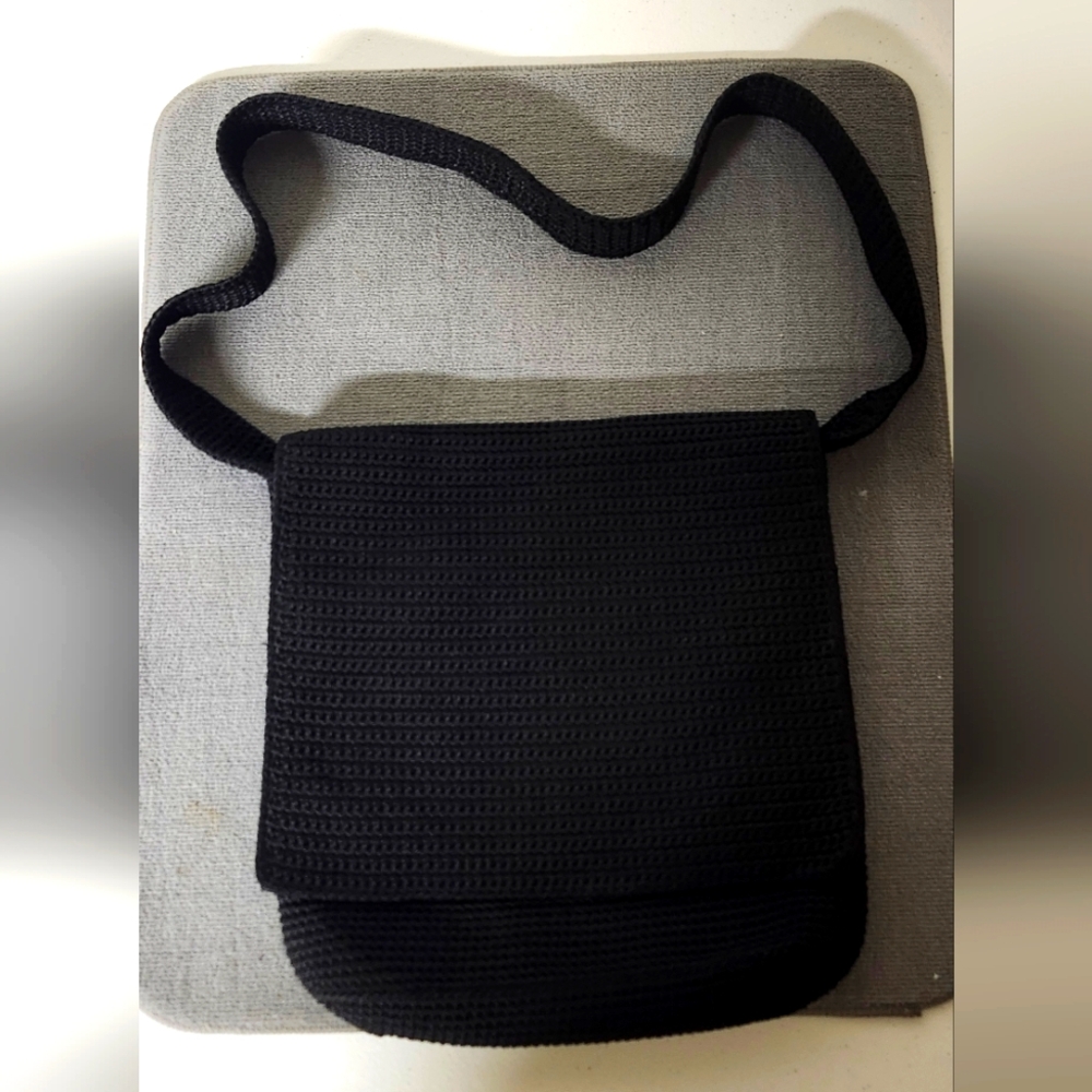 Black Minimalist Crossbody Bag with Adjustable Strap